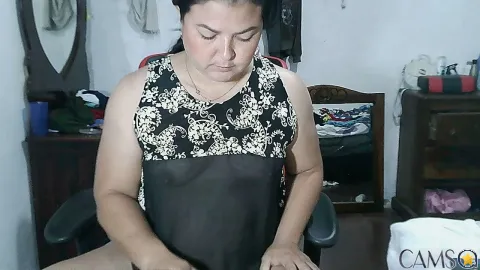 Anapaulaaa’s Amateur.TV Profile Image