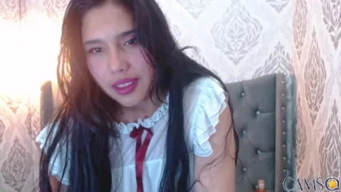 lovingmora’s Amateur.TV Profile Image