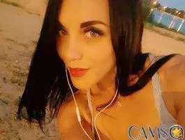 --Nicol--’s BongaCams Profile Image