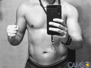 derramoleche’s (BongaCams) Photo