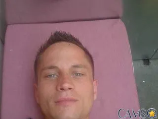 FVikk83’s (BongaCams) Photo