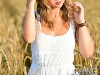 Marina828&rsquo;s BongaCams Profile Image