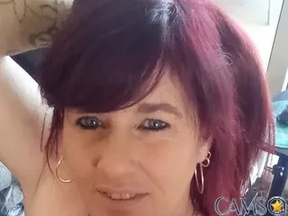 sweetdebbipie’s BongaCams Profile Image