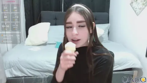_lilyxx’s Cam4 Profile Image