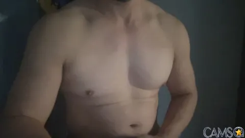 angridbird’s (Cam4) Photo