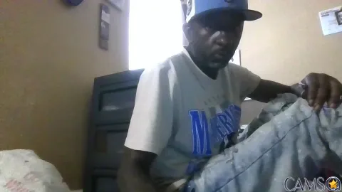 Court002’s (Cam4) Photo