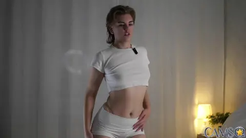 DannaYuen’s (Cam4) Photo