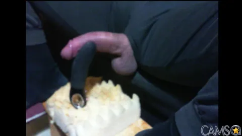 dogready’s (Cam4) Photo