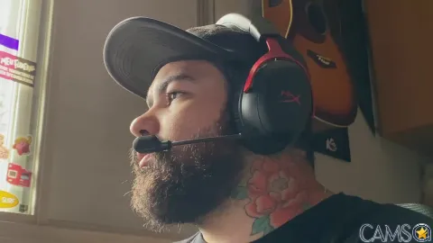 Dziigner’s (Cam4) Photo