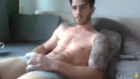 GuyFromNextDoor’s (Cam4) Photo