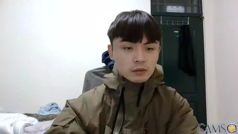 huang500’s (Cam4) Photo