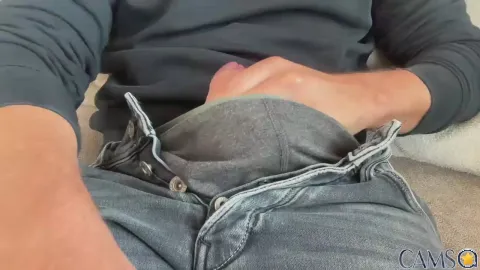 JuniorNED’s (Cam4) Photo