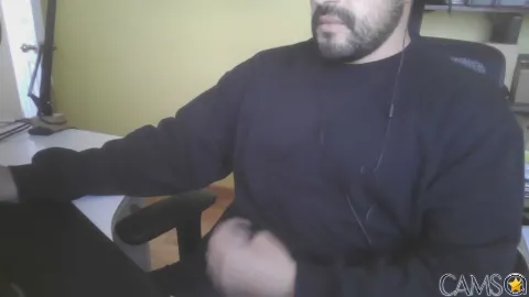 krps01’s (Cam4) Photo