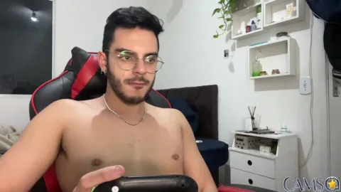 Leo20k’s (Cam4) Photo