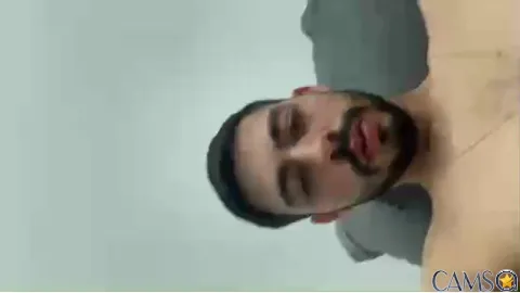 Lucasschneide’s (Cam4) Photo