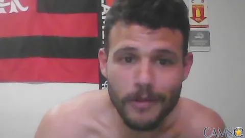 p2g2’s (Cam4) Photo