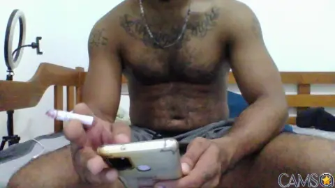 ralph2k22’s (Cam4) Photo