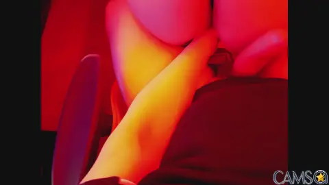 ton19cm’s (Cam4) Photo