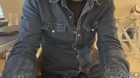 wet_adidasboy’s (Cam4) Photo