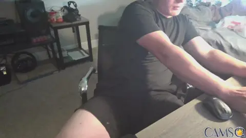 wyapetty’s (Cam4) Photo