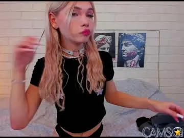 Picture of blondy_fina from Chaturbate