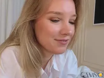 l1n4luv’s Chaturbate Profile Image