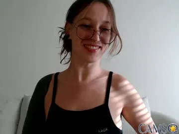 liljbby’s Chaturbate Profile Image