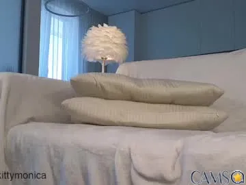 lilkittymonica’s Chaturbate Profile Image