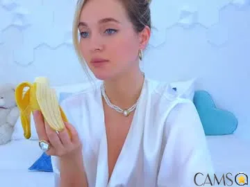Picture of lynna_sparks from Chaturbate