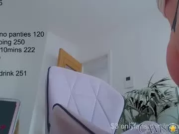 natasha1923’s (Chaturbate) Photo
