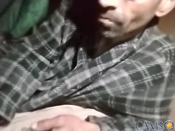 robincom23’s Chaturbate Profile Image