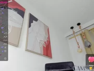 wonderfulebonyts’s (Chaturbate) Photo