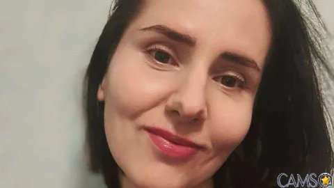 karinaswan’s Cherry.tv Profile Image