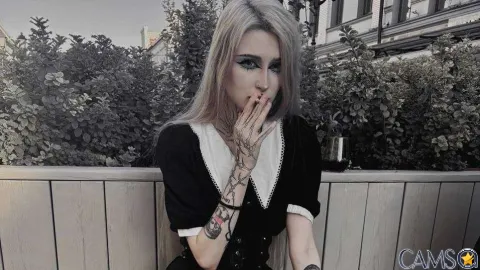 naomiemoon’s (Cherry.tv) Photo
