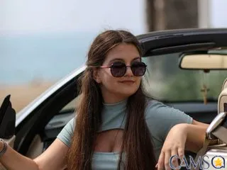 Afra-Crull’s (Flirt4Free) Photo