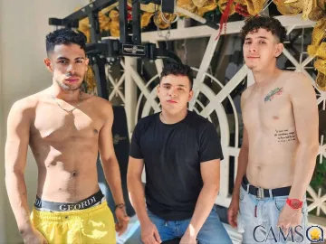 Alex-and-Raul-and-Jeison’s (Flirt4Free) Photo