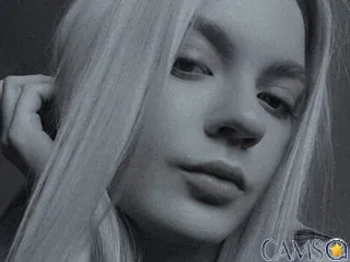 Amyy-Swan’s (Flirt4Free) Photo