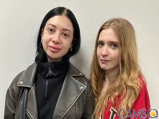 Annie-and-Ava’s (Flirt4Free) Photo