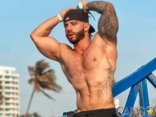 Aron-Hills’s (Flirt4Free) Photo