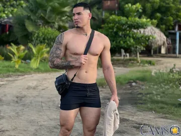 Brahyam-Dickson’s (Flirt4Free) Photo