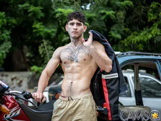 Brook-Andrew’s (Flirt4Free) Photo