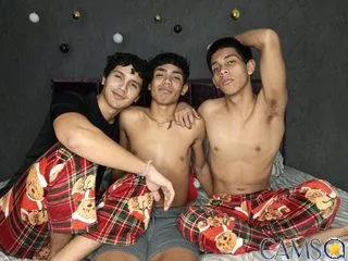 Bryan-and-Gabriel-and-Pablo’s (Flirt4Free) Photo