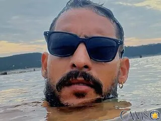 Buff-Rush’s (Flirt4Free) Photo