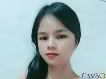 Celine-Nguyen’s Flirt4Free Profile Image