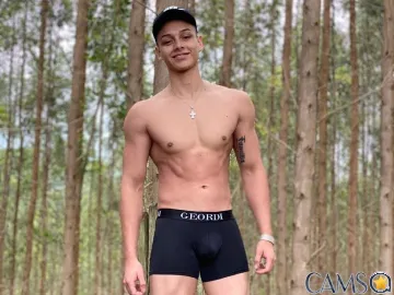 Daryl-Elian’s (Flirt4Free) Photo