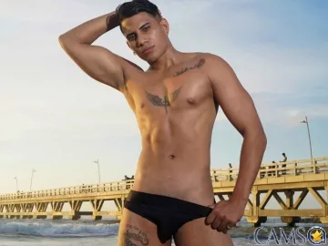 Dick-Thompsonn’s (Flirt4Free) Photo