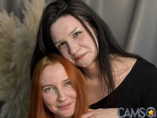 Dolly-Faith-and-Edina-Elletson’s Flirt4Free Profile Image
