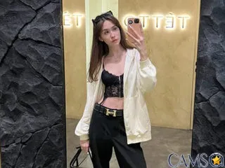 Edyth-Banbury’s (Flirt4Free) Photo