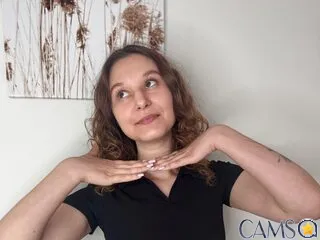 Elvina-Courtneyt’s (Flirt4Free) Photo