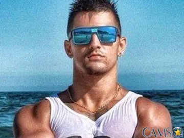 Enzo-Fit’s (Flirt4Free) Photo